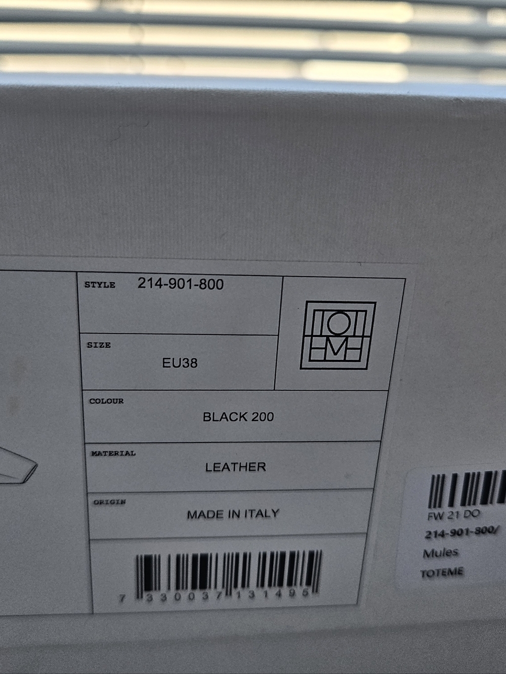 Toteme Black Leather Mules Size 38 With Box and Dustbag! - Picture 7 of 7